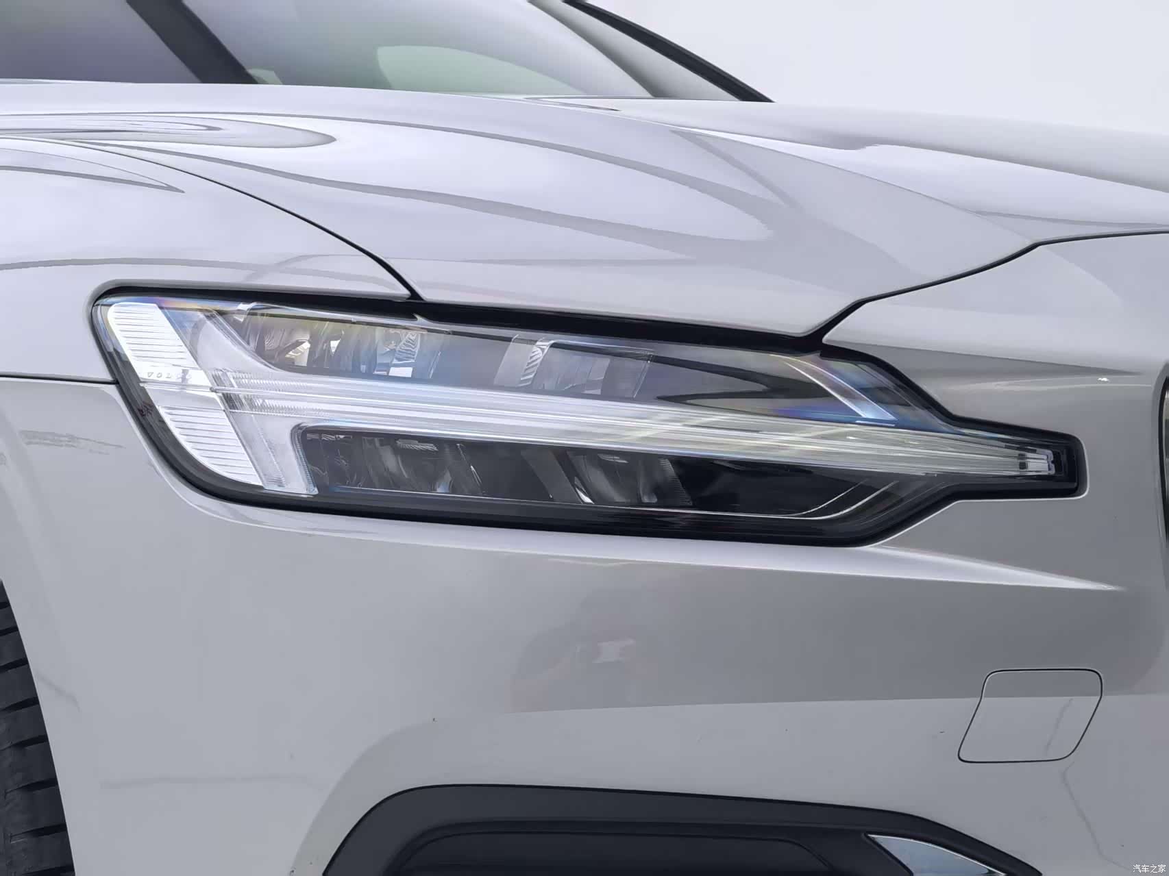 Volvo S60, 2023 30