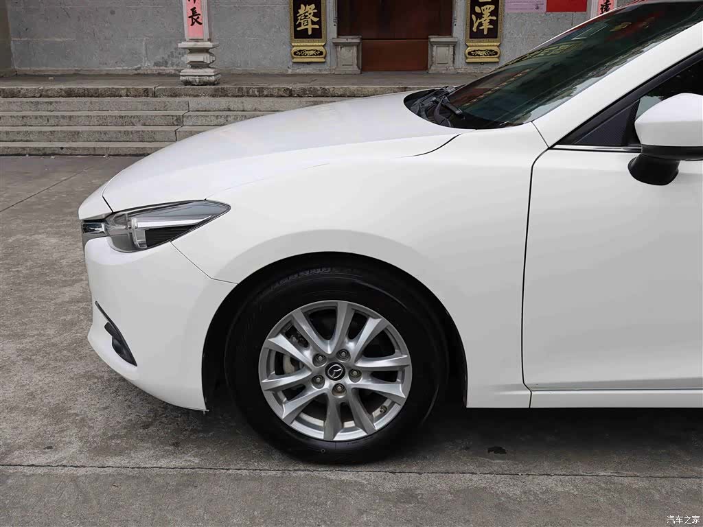 Mazda Mazda3, 2019 25