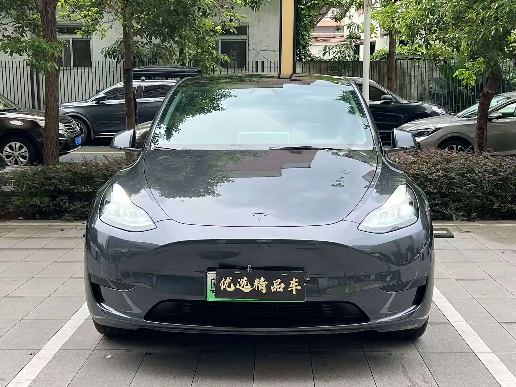 Tesla Model Y, 2024 2