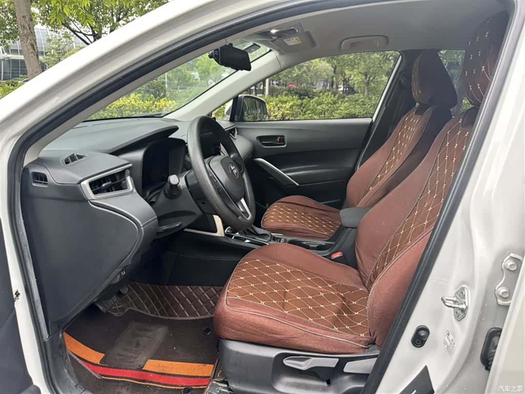 Toyota Frontlander, 2023 14