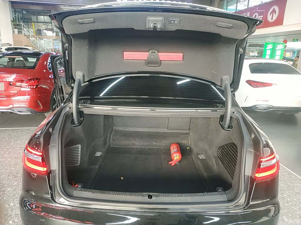Audi A8L, 2019 15