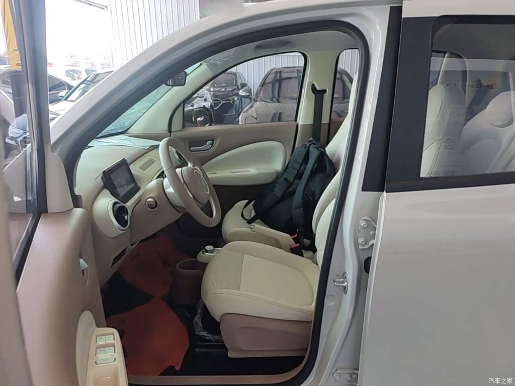Wuling MINIEV, 2025 15