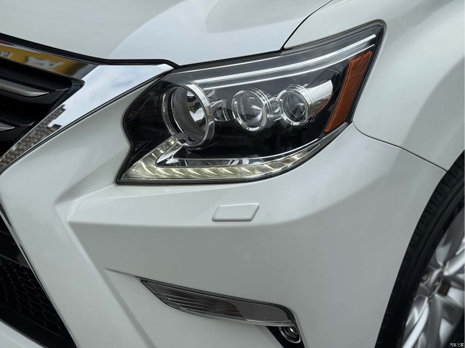 Lexus GX, 2014 3