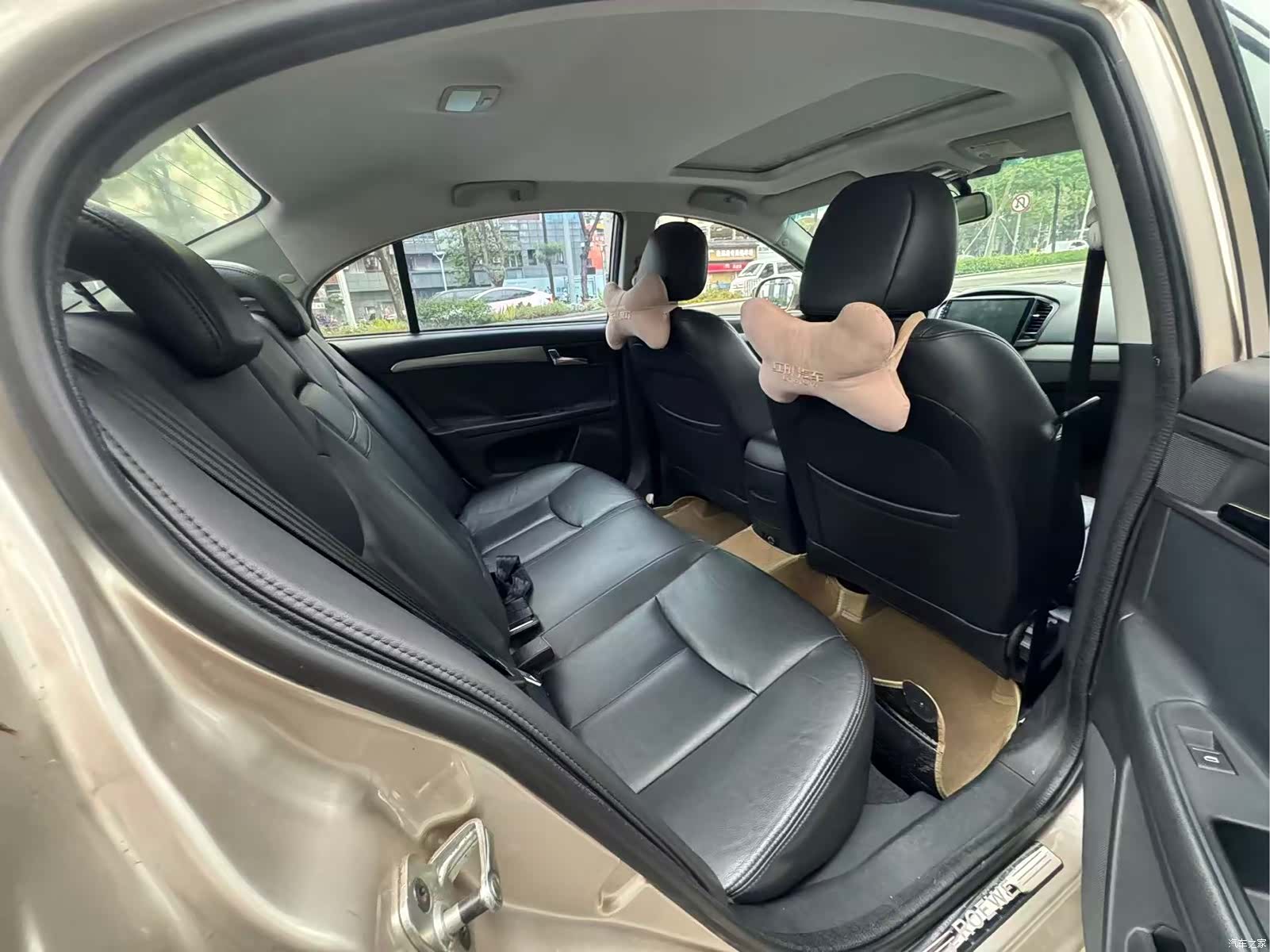 Roewe 350, 2013 8