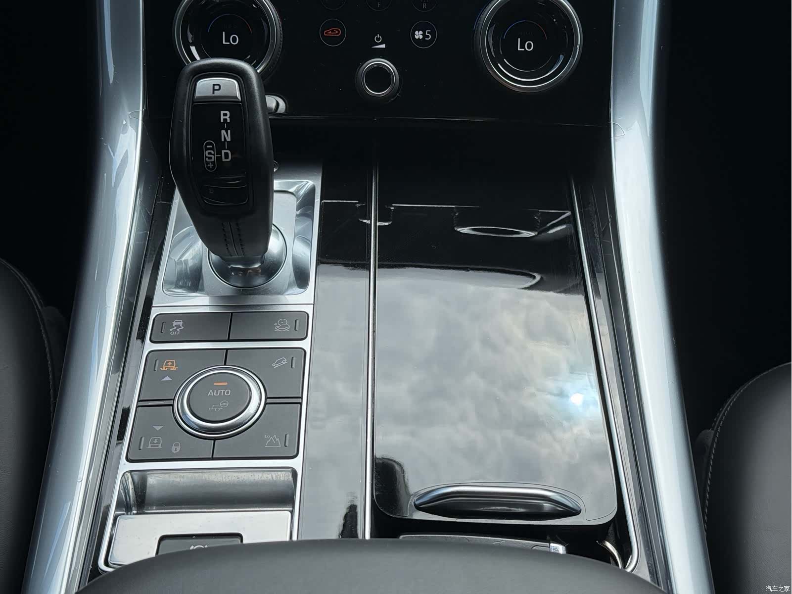 Land Rover Range Rover, 2020 21