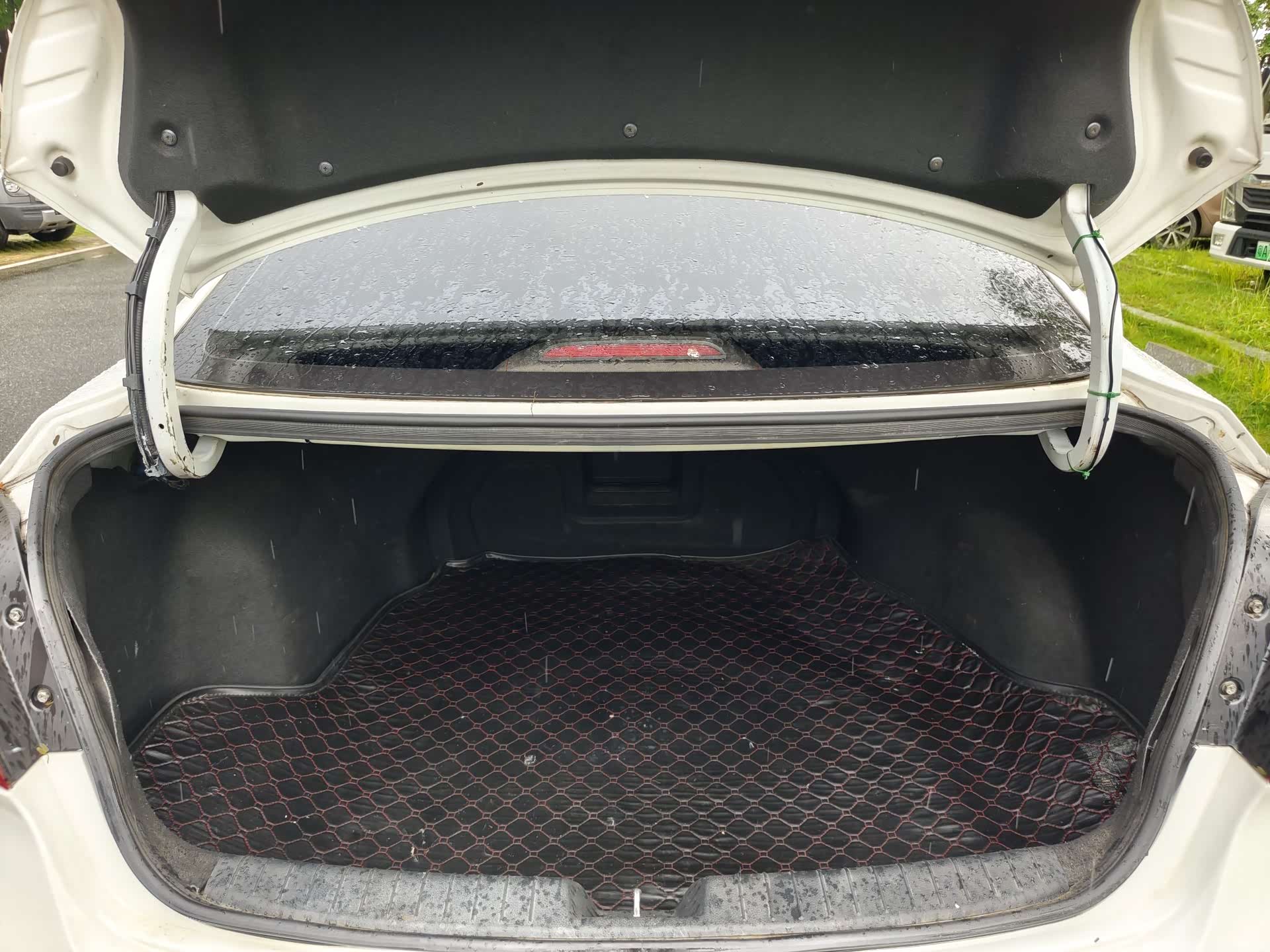 Hyundai GLS, 2014 19