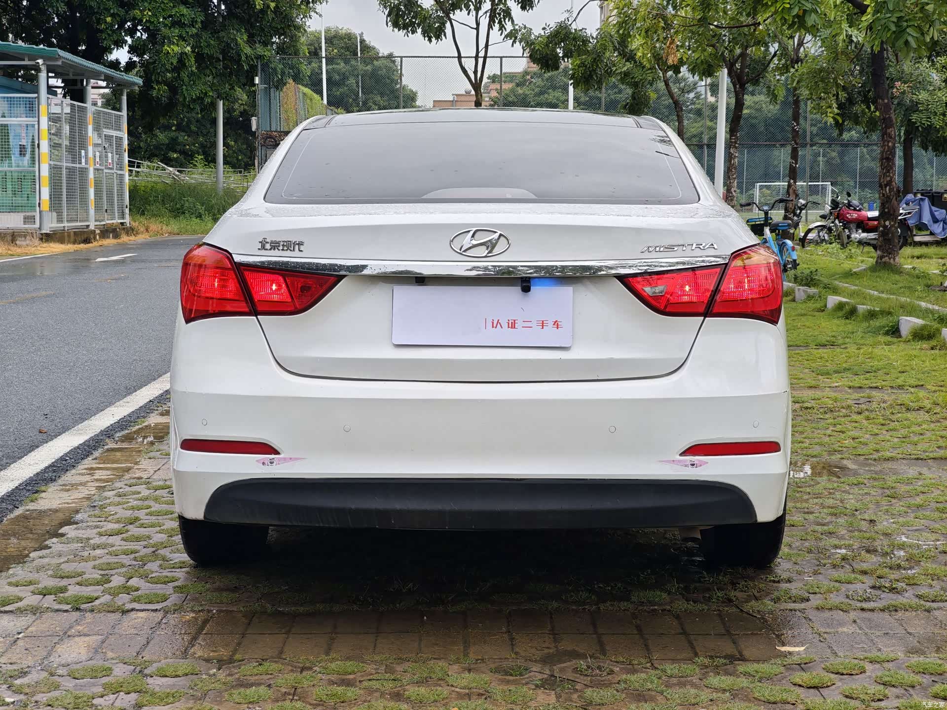 Hyundai GLS, 2014 6