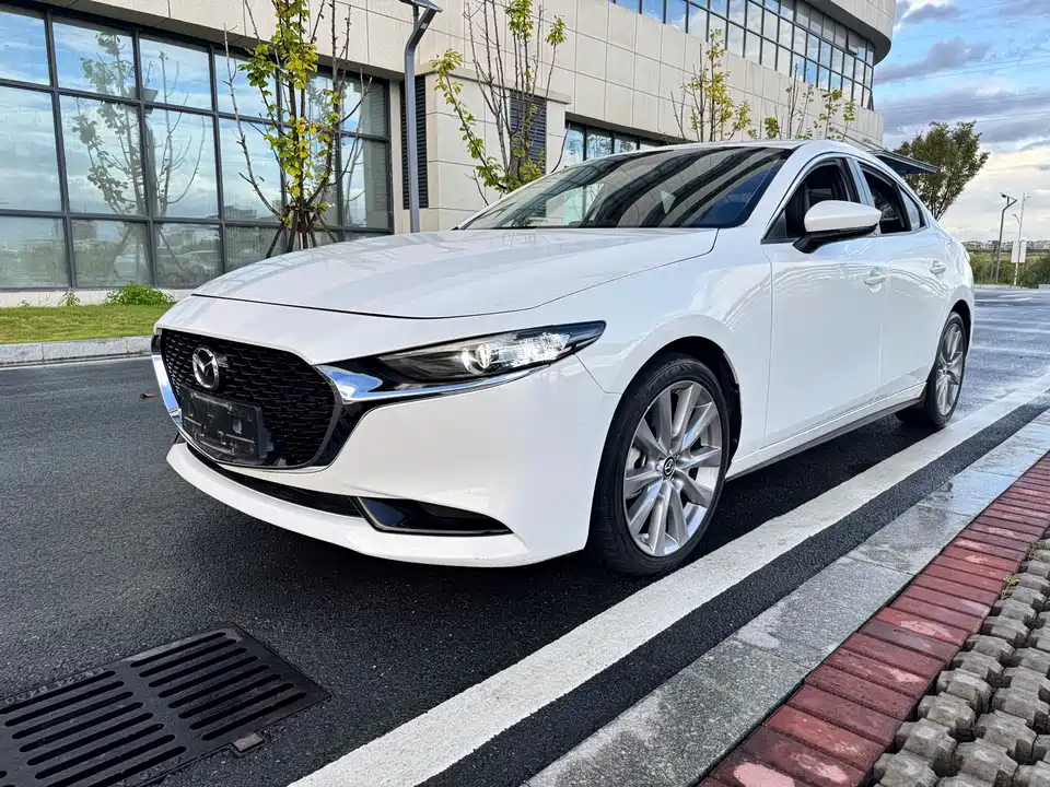 Mazda 3 Angkesaila