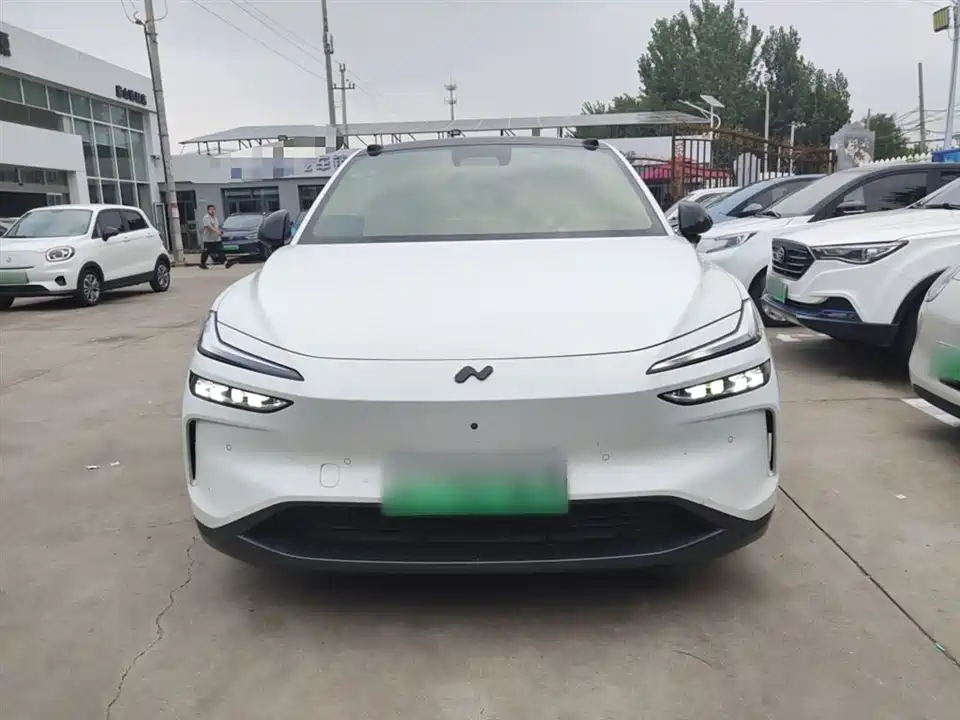 NIO L60
