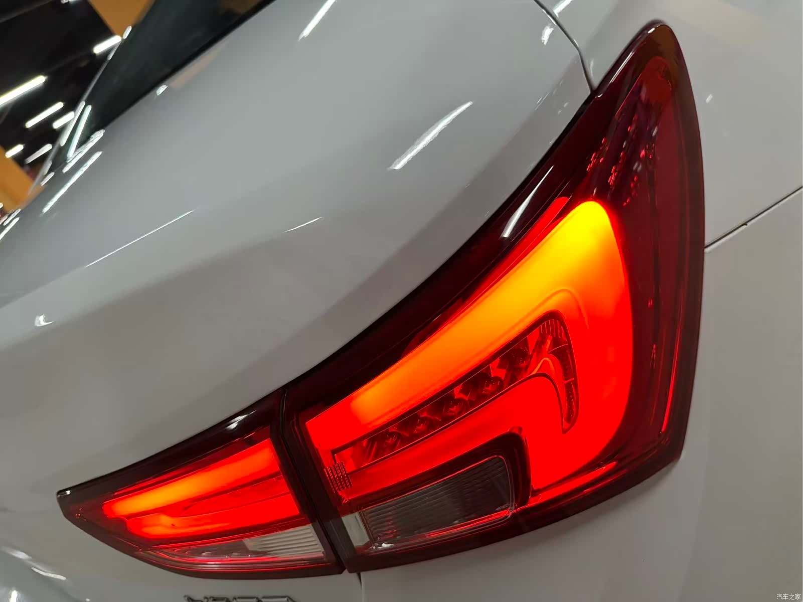 Buick Verano, 2019 14