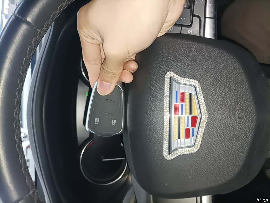 Cadillac XT4, 2021 9