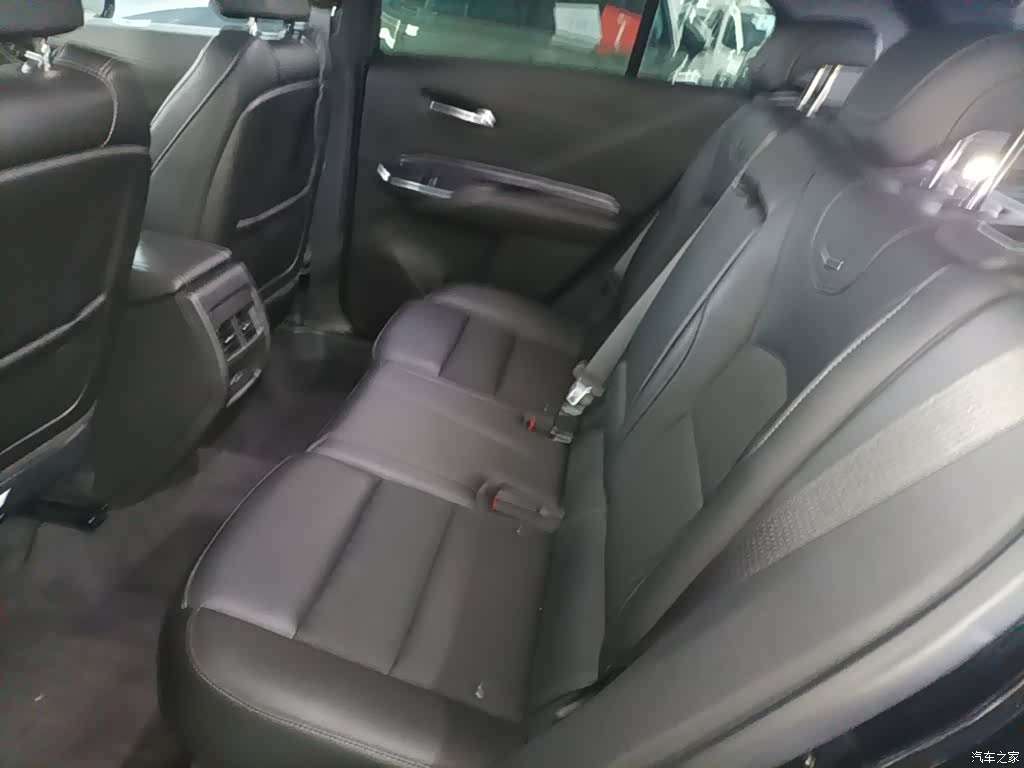 Cadillac XT4, 2021 17