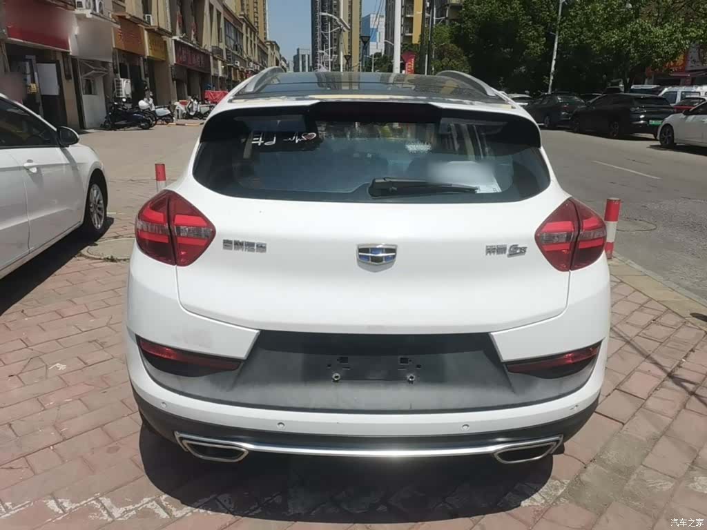 Geely Emgrand, 2018 6