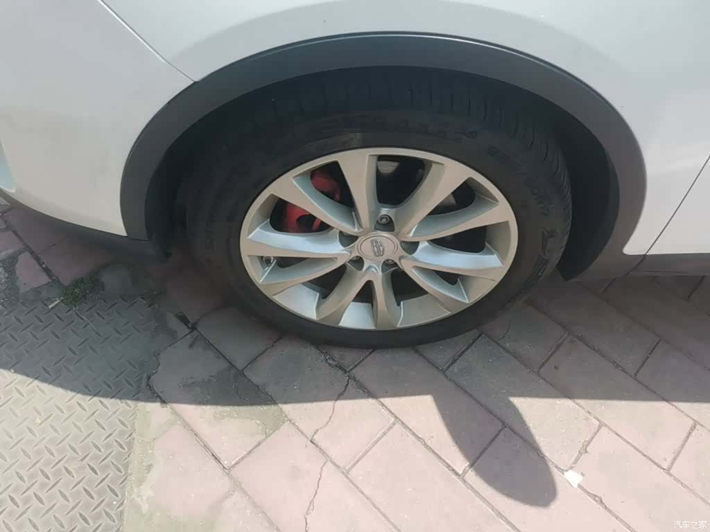 Geely Emgrand, 2018 23