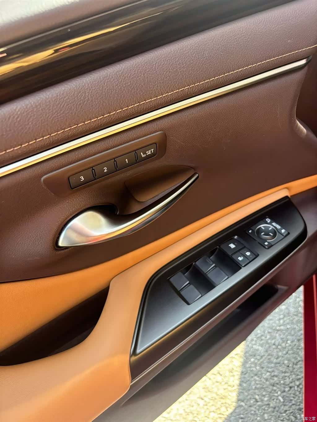 Lexus ES, 2018 9