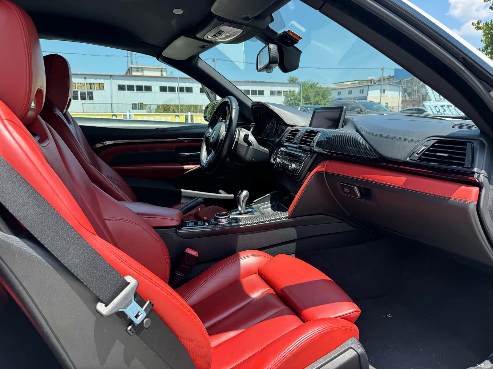 BMW M4, 2015 11