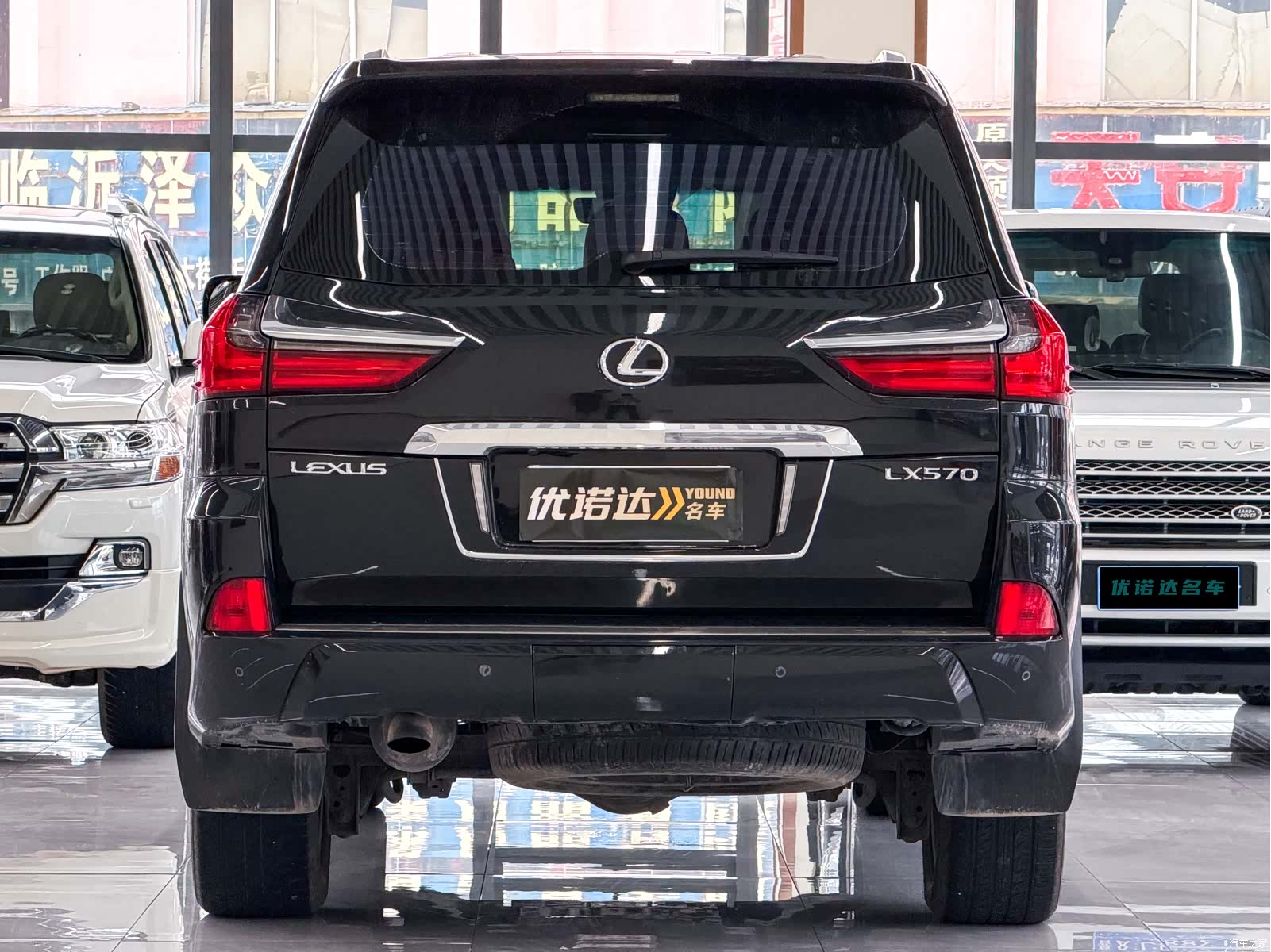 Lexus LX, 2019 4