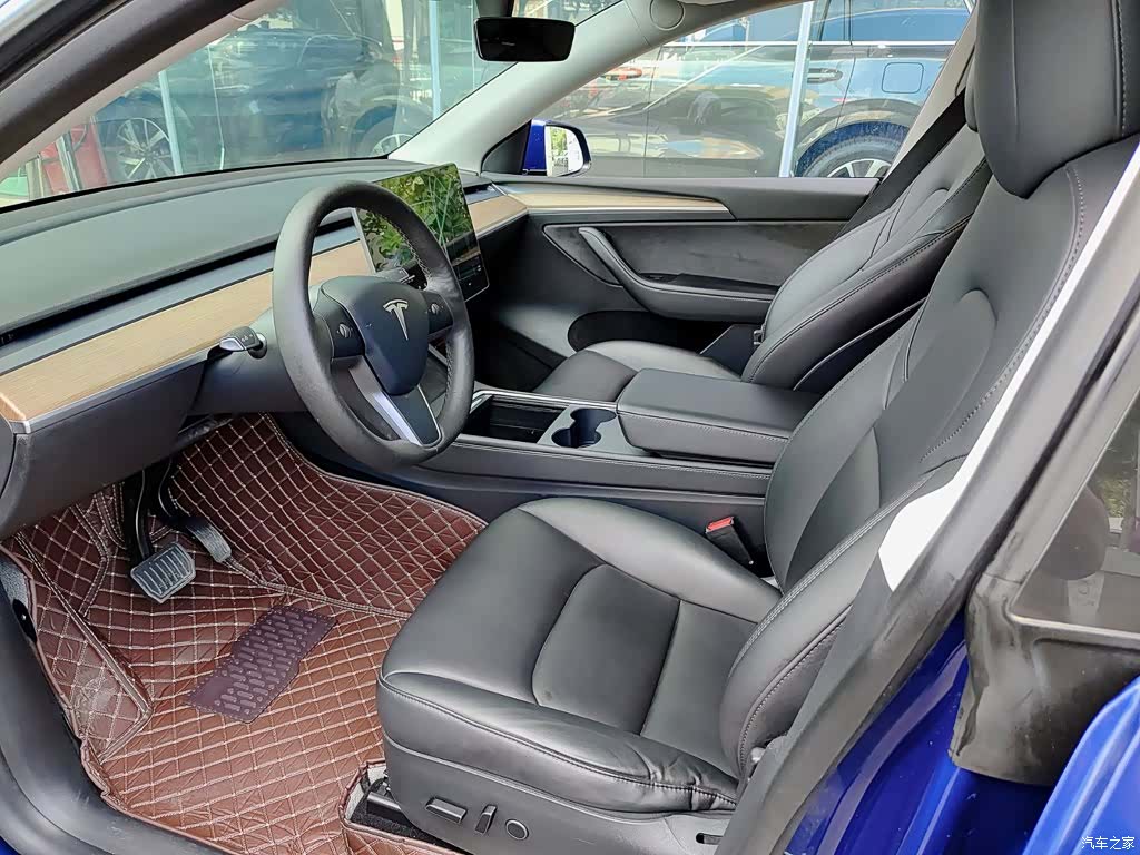 Tesla Model Y, 2021 7