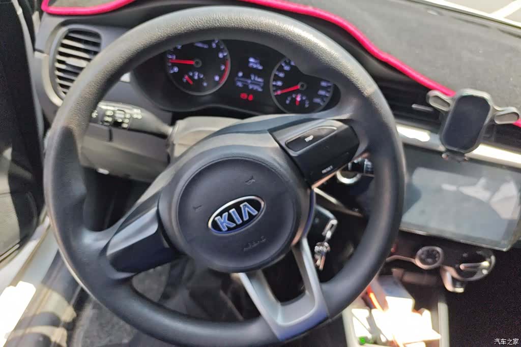Kia K2, 2017 15