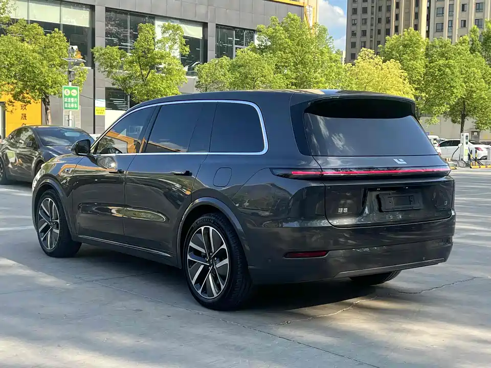 Li Auto Ideal L9
