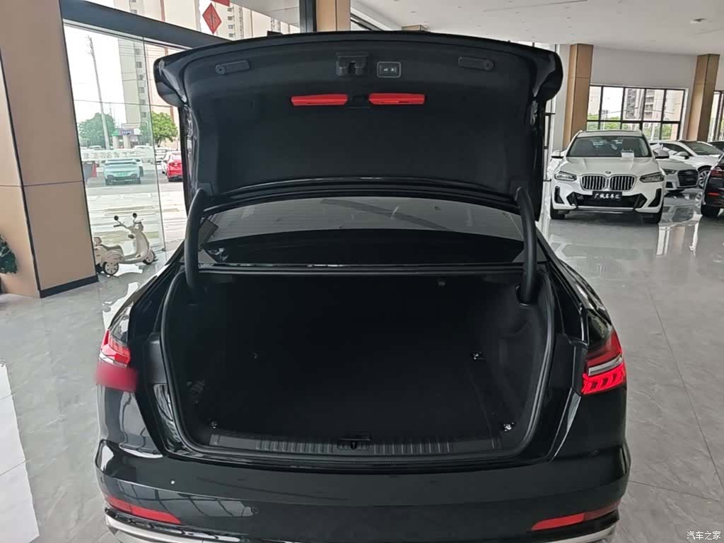 Audi A6L, 2024 19
