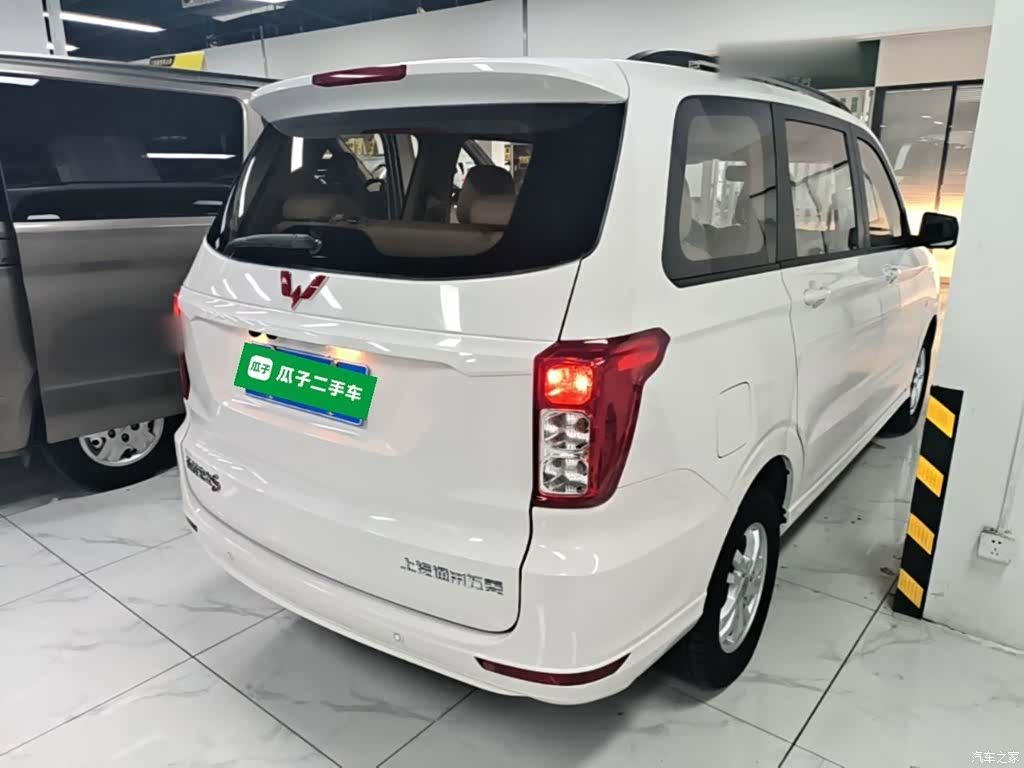Wuling Hongguang, 2019 7