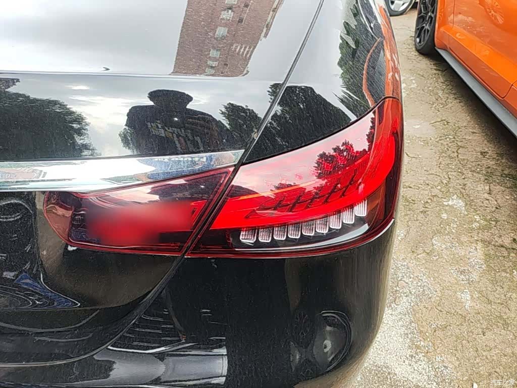 Mercedes-Benz E-Class, 2023 8
