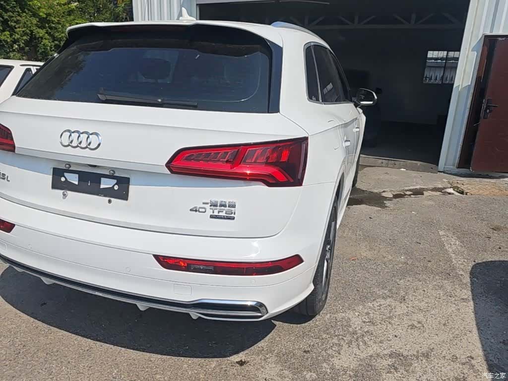 Audi Q5L, 2018 8