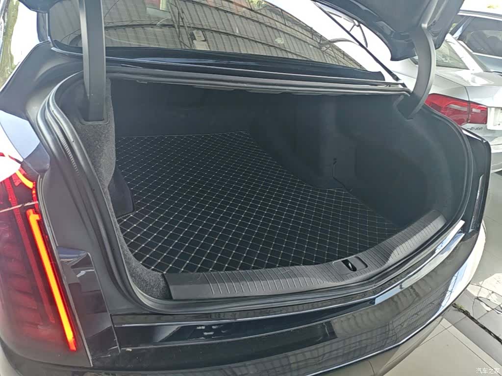 Cadillac CT6, 2019 19