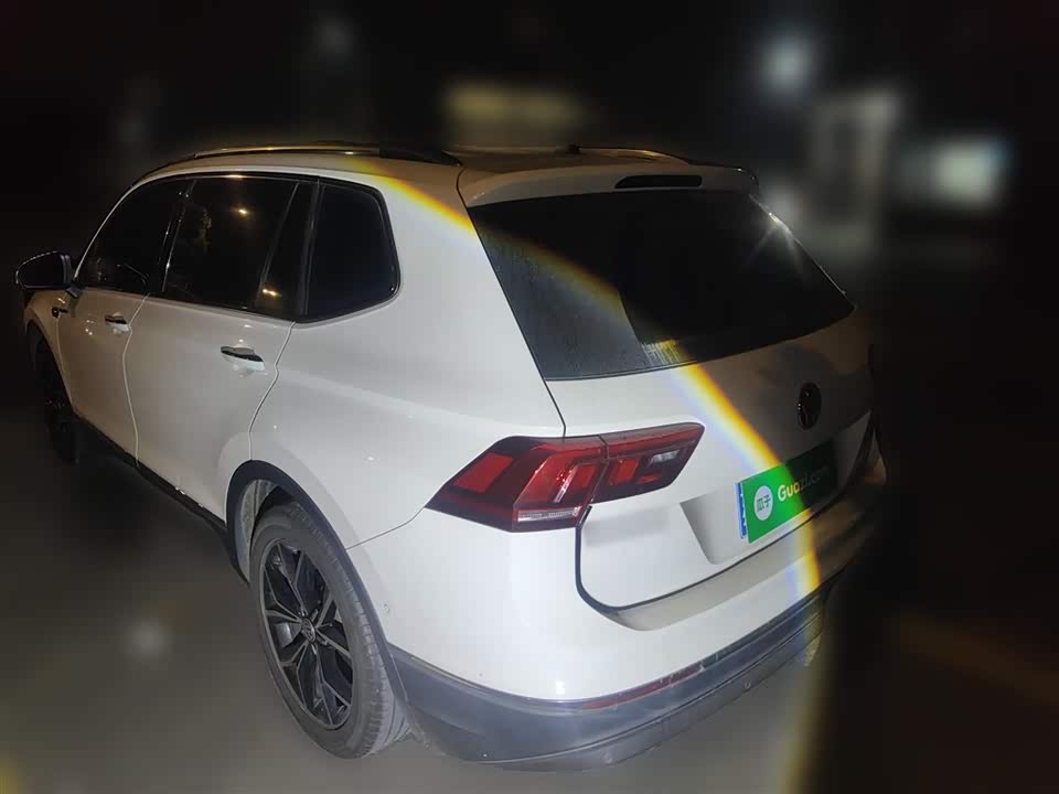 Volkswagen Tiguan L