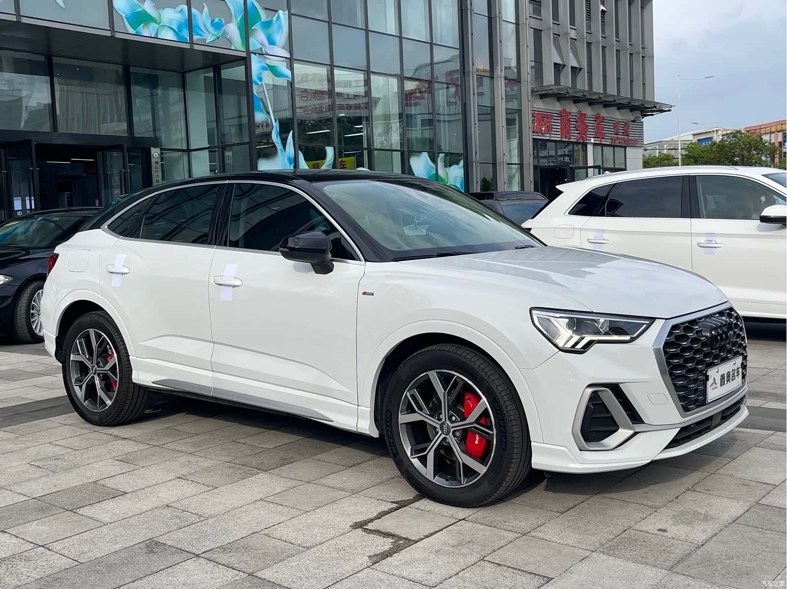 Audi Q3, 2021 3