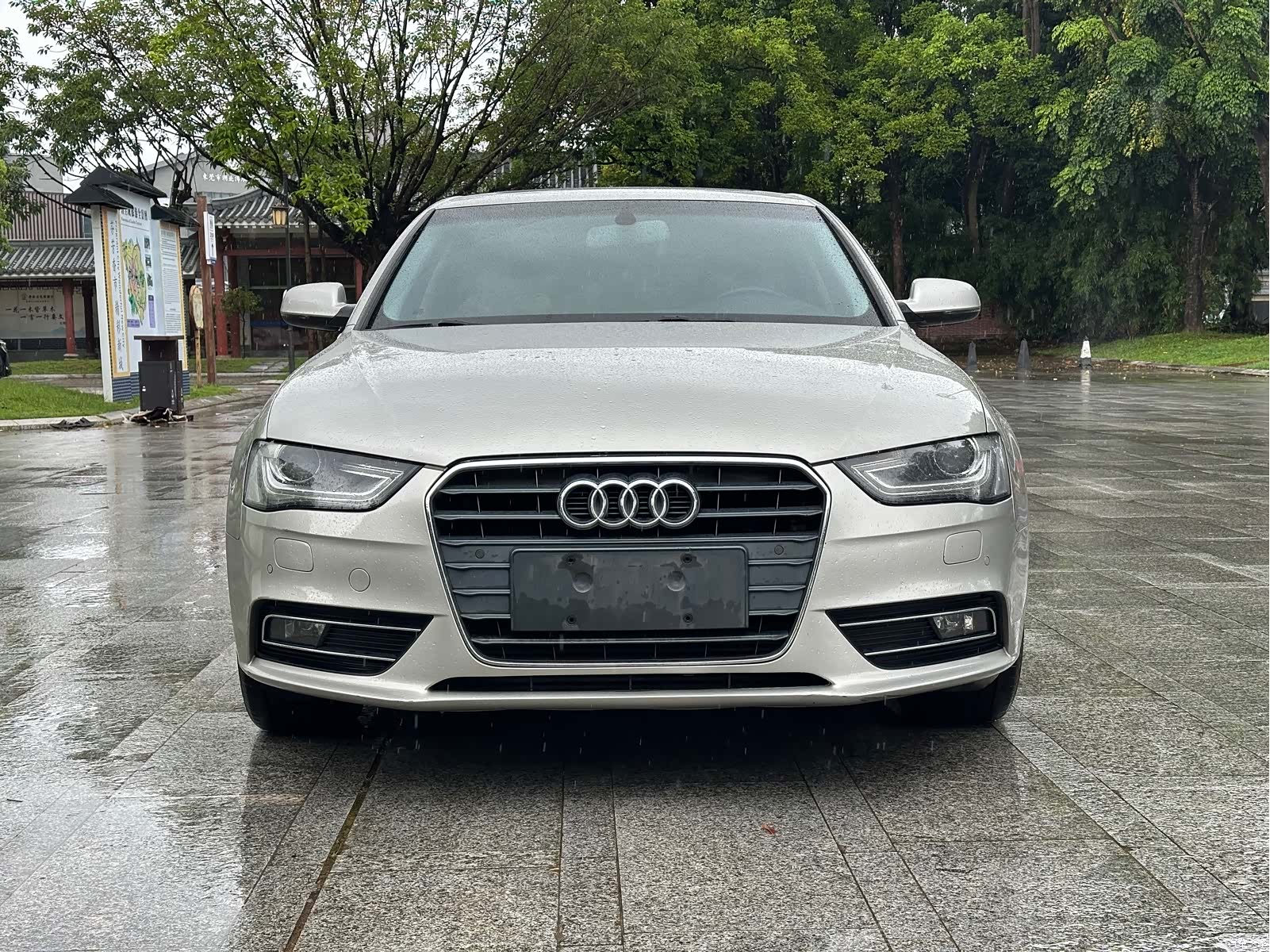Audi A4L, 2015 2
