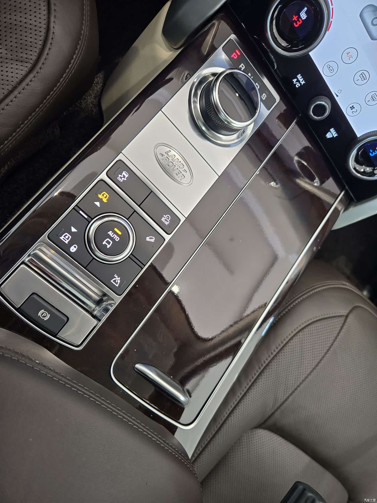 Land Rover Range Rover, 2019 25