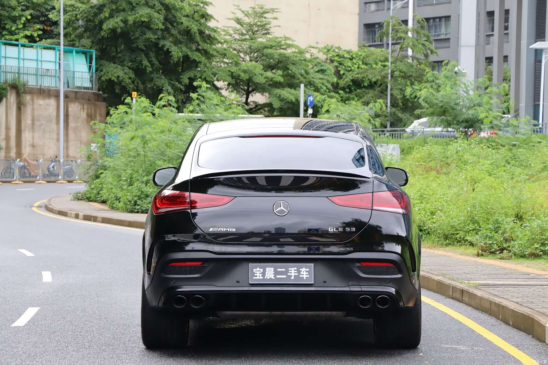 Mercedes-Benz GLE, 2023 все фото
