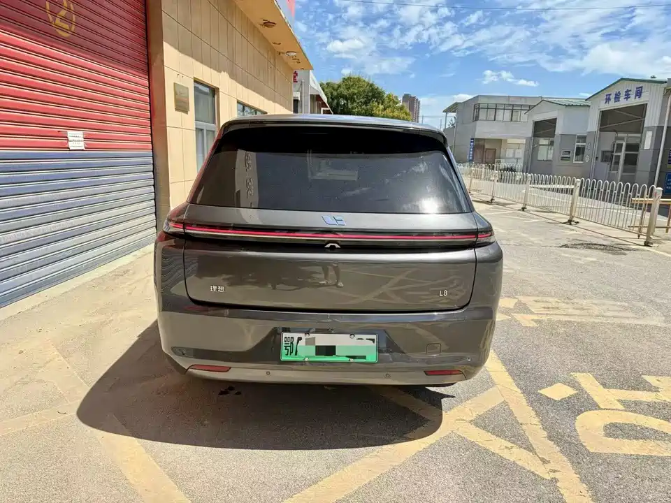 Li Auto Ideal L8