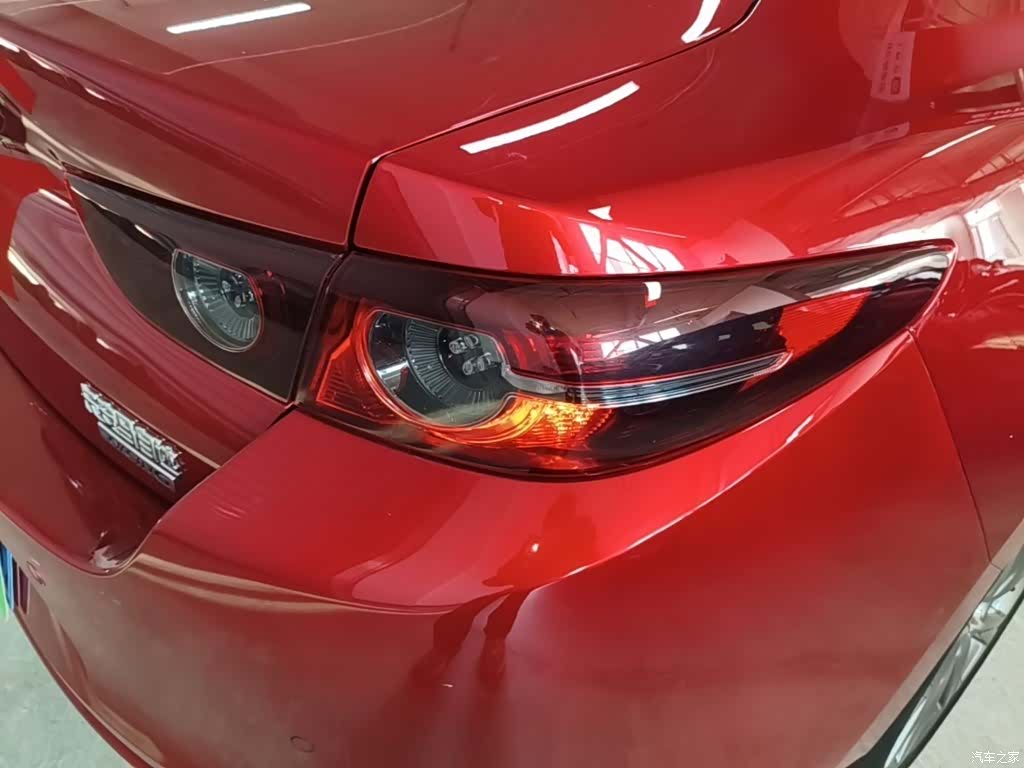 Mazda Mazda3, 2023 8