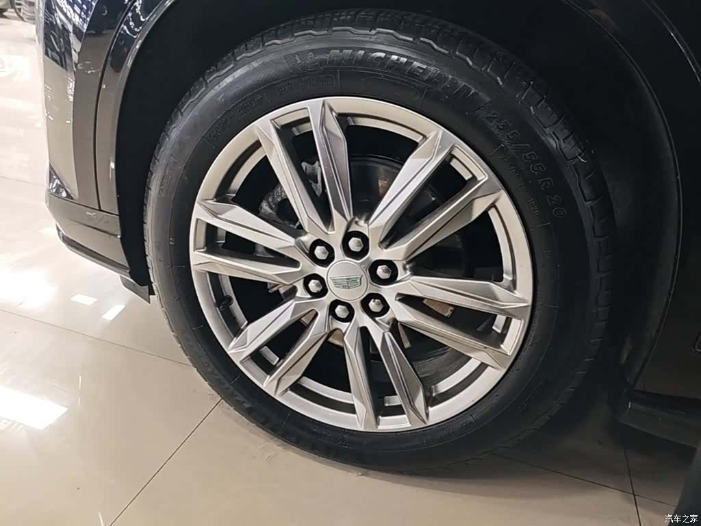 Cadillac XT6, 2022 23