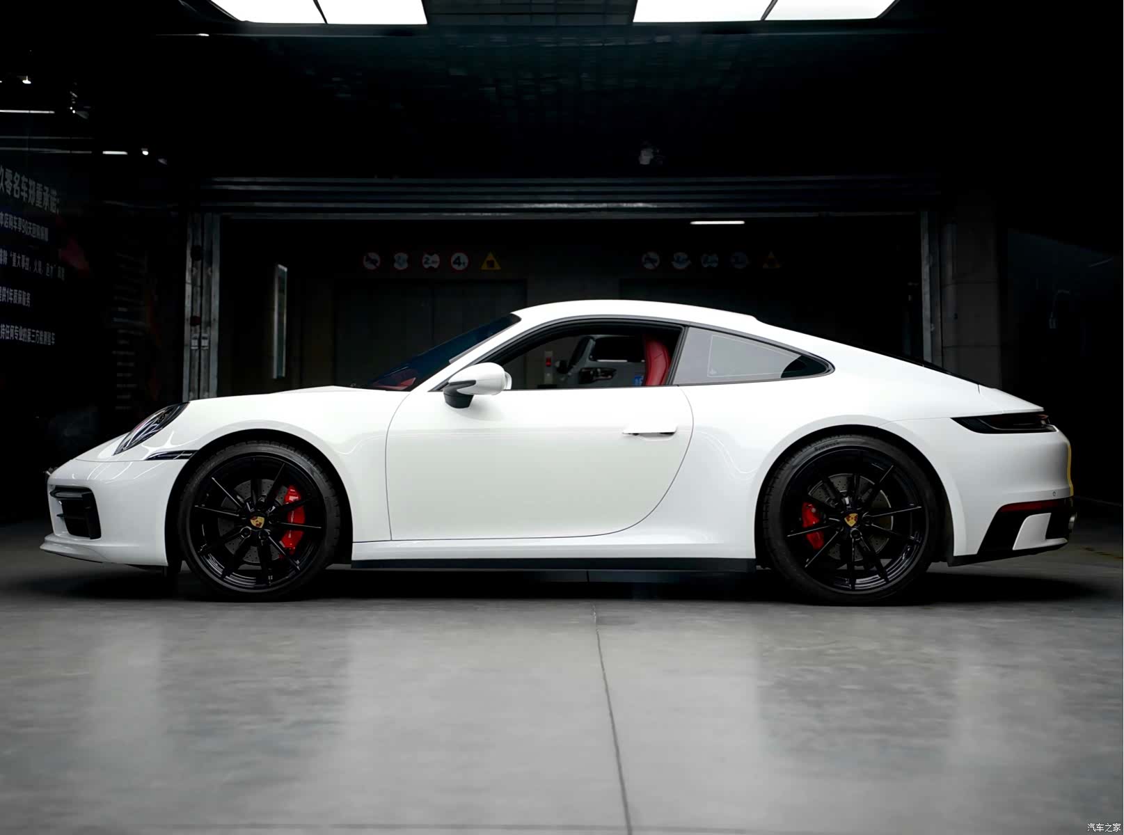 Porsche 911, 2023 2