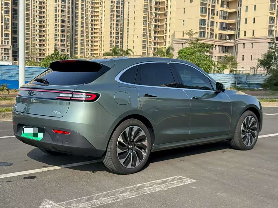 AITO Ask the world M5