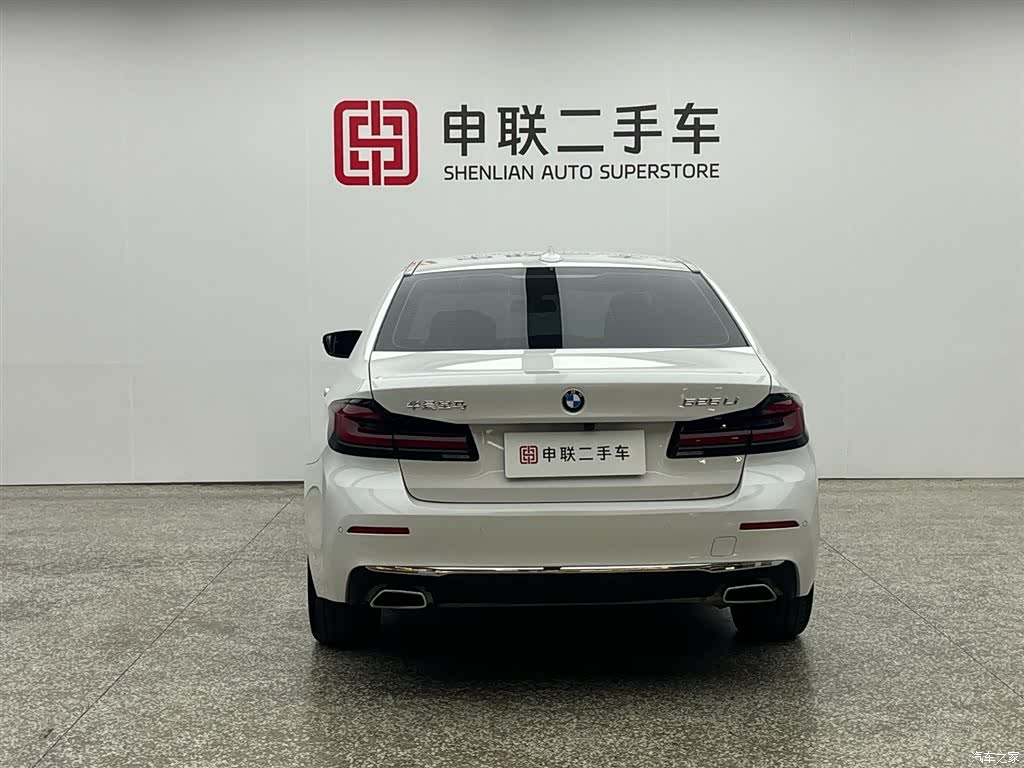 BMW 5 Series, 2022 2