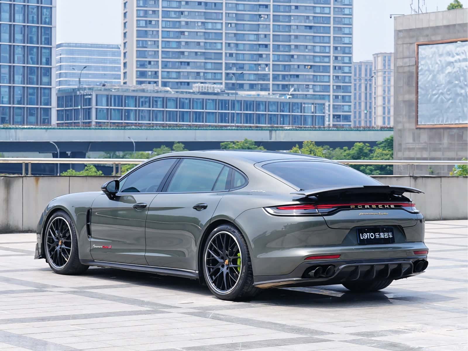 Porsche Panamera, 2022 4