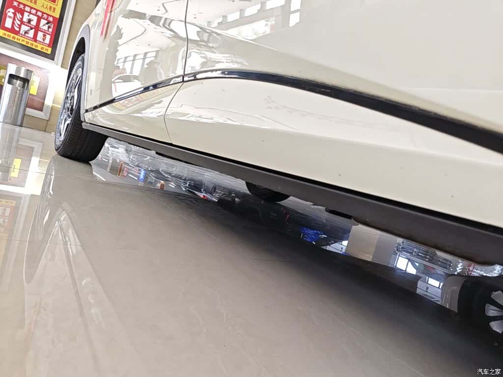 BYD Dolphin, 2023 22