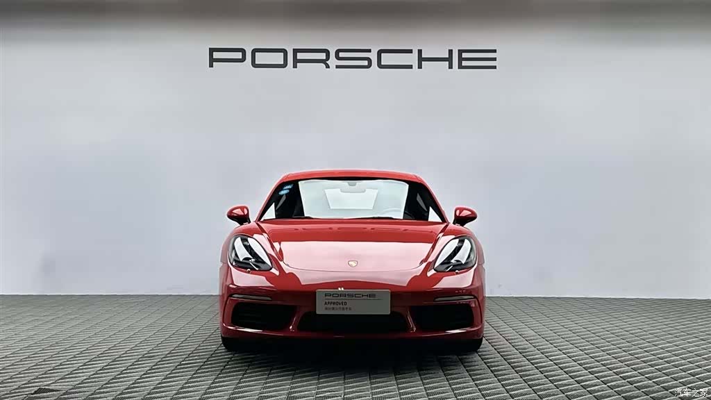 Porsche Cayman, 2020 2