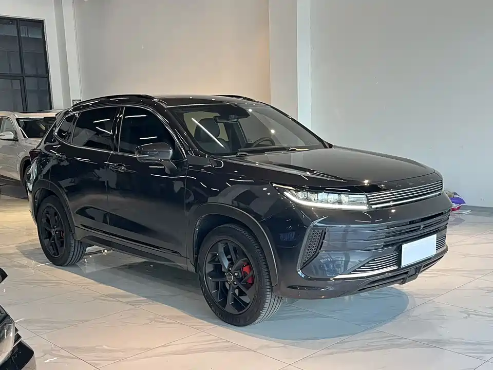 Exeed Chasing the wind