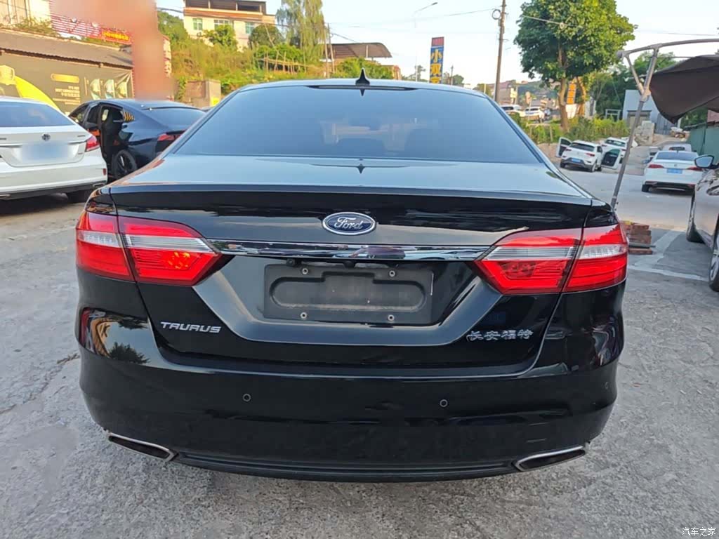 Ford Taurus, 2018 6