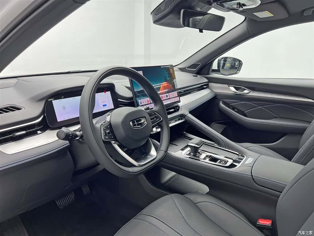 Geely Preface, 2026 15