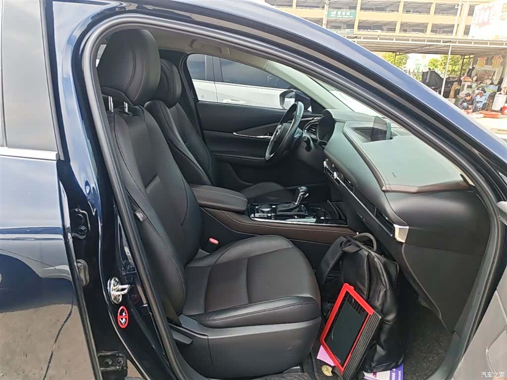 Mazda CX-30, 2021 25