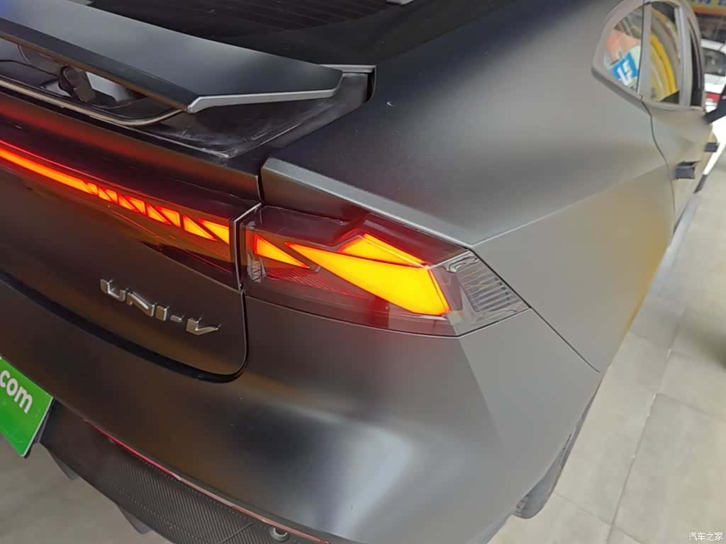 Changan UNI-V, 2022 8