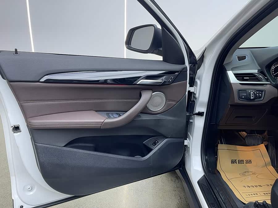 BMW X1 2021, фото 10