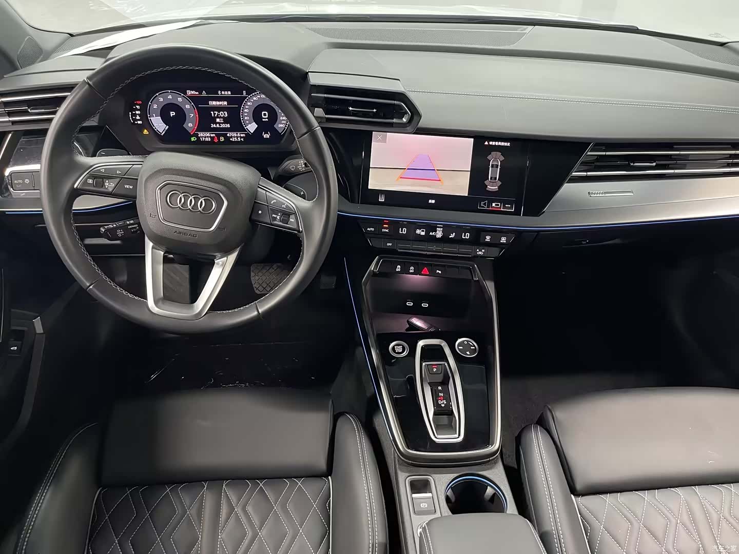 Audi Flying Spur, 2025 10